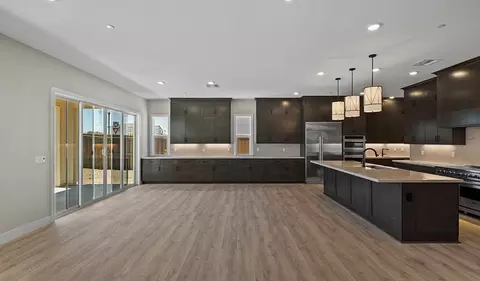 Kitchen - 416 E Prestige Way, Mountain House, CA 95391 photo 6 of 6