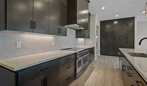 Kitchen - 416 E Prestige Way, Mountain House, CA 95391 photo 4 of 6