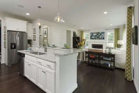 Kitchen - 7211 Brooklyn Bridge Rd, Laurel, MD 20707 photo 5 of 5