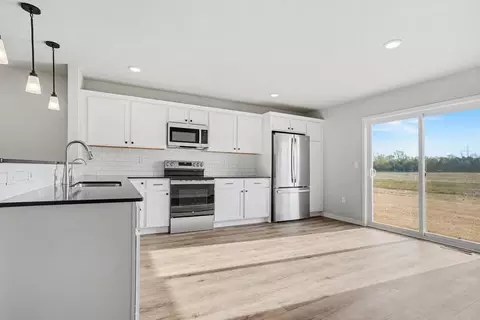 Kitchen - Mitchell Creek Trail, Big Rapids, MI 49307 photo 2 of 5