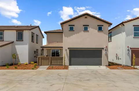 Exterior - 1089 Goffey Cir, Galt, CA 95632 photo 3 of 8