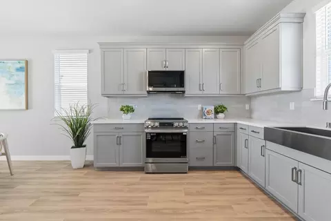 Kitchen - 1089 Goffey Cir, Galt, CA 95632 photo 1 of 3
