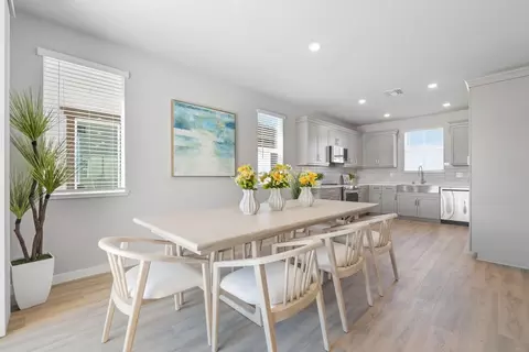 Dining - 1089 Goffey Cir, Galt, CA 95632 photo 2 of 2