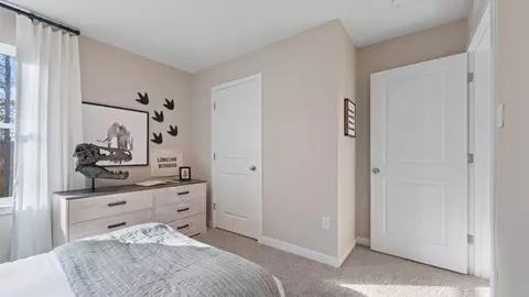 Bedroom - 449 Pinehurst St, La Plata, MD 20646 photo 13 of 17