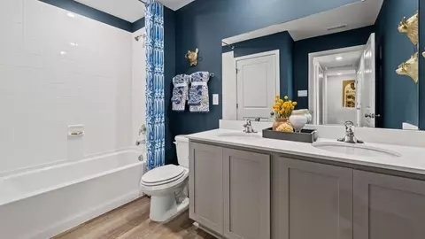 Bath - 449 Pinehurst St, La Plata, MD 20646 photo 2 of 7