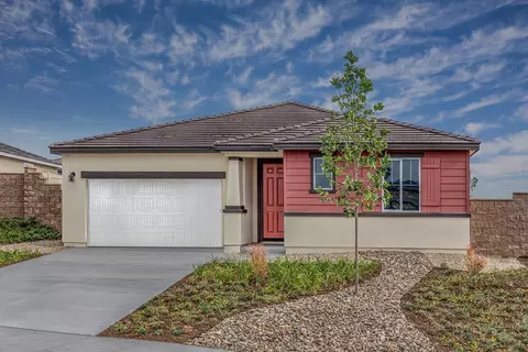 Exterior - 35039 Roberts Pl, Beaumont, CA 92223 photo 2 of 4