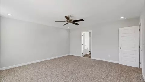 Bedroom - 2299 Forrest Cv, Auburn, AL 36830 photo 1 of 7
