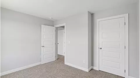 Bedroom - 2299 Forrest Cv, Auburn, AL 36830 photo 6 of 7