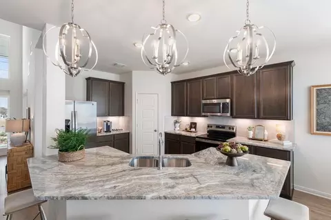 Kitchen - 255 Gus Loop, Georgetown, TX 78626 photo 3 of 3