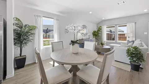 Dining - 3908 Thistle Dr, Sanger, TX 76266 photo 3 of 8