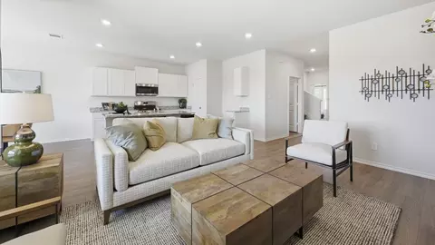 Living - 3908 Thistle Dr, Sanger, TX 76266 photo 7 of 8