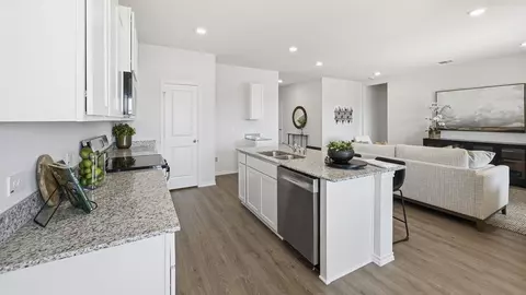 Kitchen - 3908 Thistle Dr, Sanger, TX 76266 photo 11 of 13