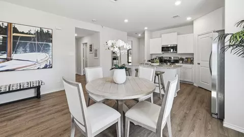 Dining - 3908 Thistle Dr, Sanger, TX 76266 photo 4 of 8
