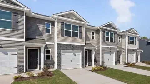 262 Rusling Leaf Dr, Fuquay Varina, NC 27526