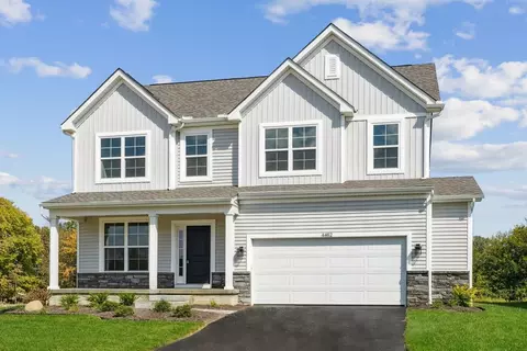 Exterior - 1110 Brittany Dr, Delaware, OH 43015 photo 6 of 13