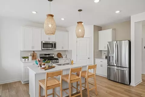 Kitchen - 1110 Brittany Dr, Delaware, OH 43015 photo 2 of 3