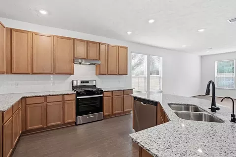 Kitchen - 4805 Seven Oaks Ln, Conroe, TX 77304 photo 2 of 3