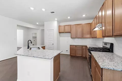 Kitchen - 4805 Seven Oaks Ln, Conroe, TX 77304 photo 1 of 3