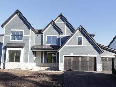 140 39th St, Downers Grove, IL 60515