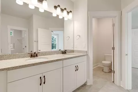 Bath - 100 E South 7th St, Seneca, SC 29678 photo 5 of 6
