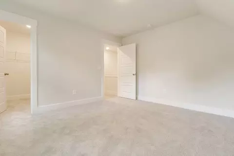 Bedroom - 100 E South 7th St, Seneca, SC 29678 photo 5 of 9