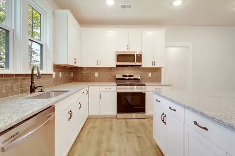 Kitchen - 100 E South 7th St, Seneca, SC 29678 photo 3 of 5