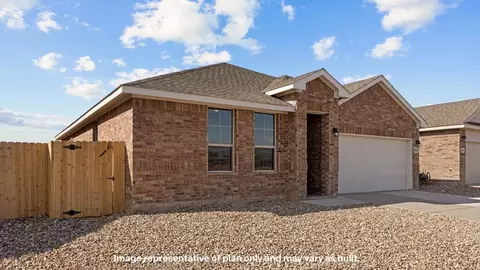 619 NW Avenue R, Andrews, TX 79714