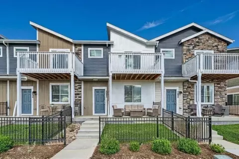 2846 Bear Springs Cir, Longmont, CO 80503