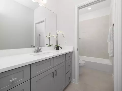 Bath - 14566 Flossie St, Pilot Point, TX 76258 photo 1 of 4