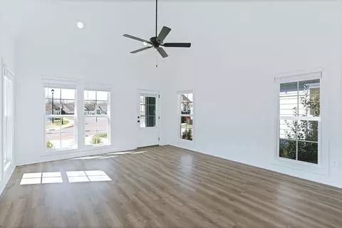 3136 Bottle Way, Auburn, AL 36830