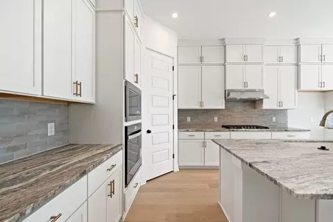 Kitchen - 287 San Saba Dr, Buda, TX 78610 photo 3 of 5
