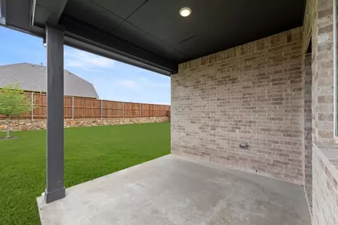 Exterior - 1101 Trinity Rail Rd, Anna, TX 75409 photo 6 of 12