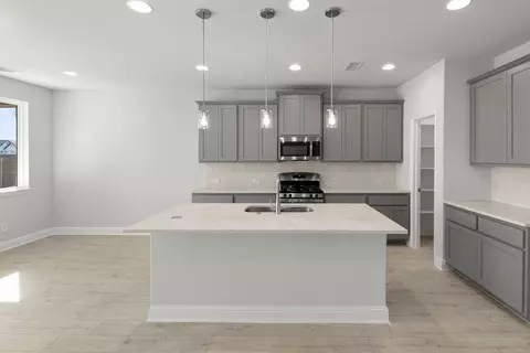 Kitchen - 1101 Trinity Rail Rd, Anna, TX 75409 photo 4 of 8