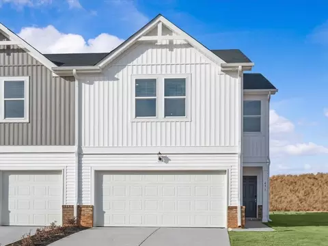 3 Pleasure Ln, Taylors, SC 29687