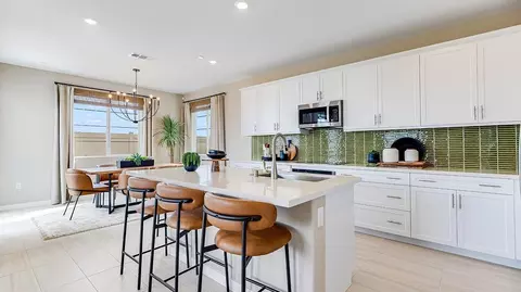 Kitchen - 1701 Lightning St, Rialto, CA 92376 photo 2 of 7
