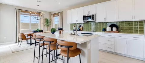 Kitchen - 1701 Lightning St, Rialto, CA 92376 photo 1 of 7