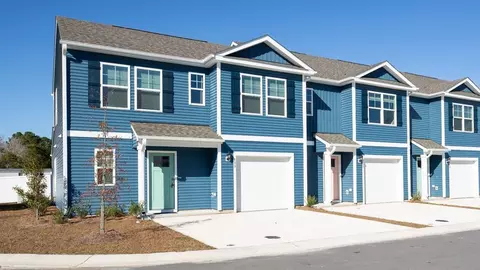 124 N Grassland Rd UNIT 13, Surf City, NC 28445