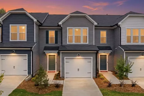 Exterior - 4130 Rustic Ridge Dr, Durham, NC 27704 photo 2 of 6
