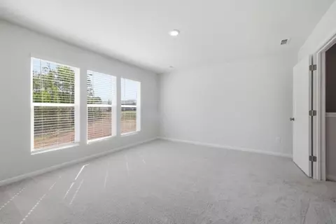 Bedroom - 4130 Rustic Ridge Dr, Durham, NC 27704 photo 2 of 4