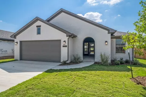 Exterior - Elena Dr., Blanchard, OK 73010 photo 9 of 10