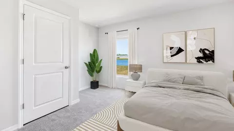 Bedroom - 10632 Hidden Banks Gln, Parrish, FL 34219 photo 3 of 7