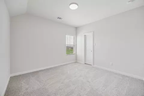Bedroom - 804 Rockcloud Dr, Haslet, TX 76052 photo 6 of 29