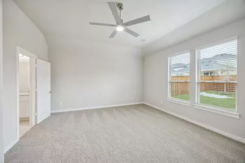 Bedroom - 804 Rockcloud Dr, Haslet, TX 76052 photo 9 of 29