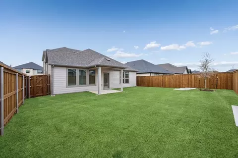 Exterior - 804 Rockcloud Dr, Haslet, TX 76052 photo 6 of 13
