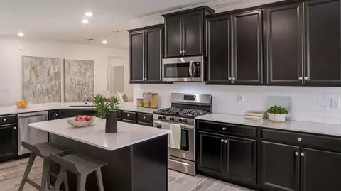 Kitchen - 39 Simonson Run, Saint Augustine, FL 32092 photo 4 of 6