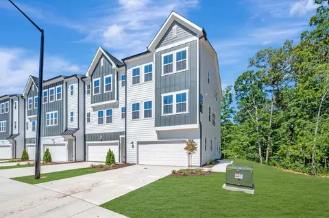 2067 Trident Maple Ln, Chapel Hill, NC 27517