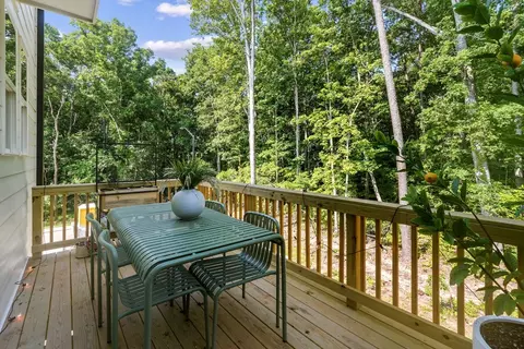 2067 Trident Maple Ln, Chapel Hill, NC 27517