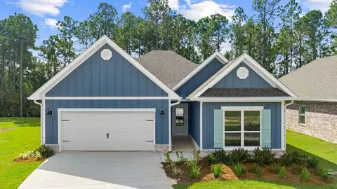 125 Gray Owl Dr E, Freeport, FL 32439
