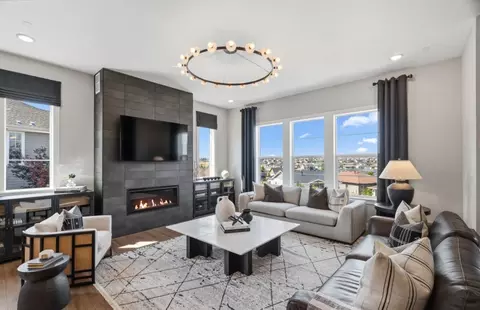 Living - 8403 S Winnipeg Ct, Aurora, CO 80016 photo 4 of 4
