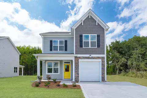 Exterior - 502 Midsummer St, Aberdeen, NC 28315 photo 6 of 7